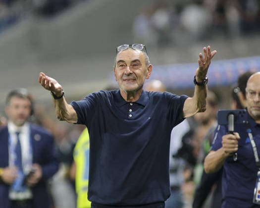 SOCCER - Serie A - Atalanta BC vs. Bologna FC Photo by IPA ABACAPRESS.COM87983144 - Maurizio Sarri, head coach of Atalanta BC, celebrates the victory at the end of the Atalanta BC vs. Bologna BFC match, the 2nd game of the 2026-27 Serie A Enilive season, at the New Balance Arena in Bergamo (BG), Italy, on August 31, 2026. Bergamo Italy  Copyright: xIPAxSport ABACAx