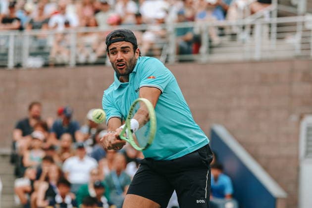 US Open tennis tournament - Day 2 Matteo Berrettini of Italy in action against Stan Wawrinka of Switzerland during the Men s Singles round one of the US Open Tennis Championships at the USTA Billie Jean King National Tennis Center in Flushing Meadows, New York, USA, 31 August 2026. FLUSHING MEADOWS NEW YORK United States  Copyright: xOLGAxFEDOROVAx