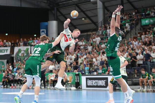 Handball, HBL2: SC DHfK Leipzig vs. GWD Minden, August 31, 2026. Karolis Antanavicius 8; GWD Minden is disrupted on the shot. Handball, 2nd Bundesliga, 2026–2027 season, Matchday 1: SC DHfK Leipzig vs. GWD Minden on August 31, 2026, at the Quarterback Immobilien Arena Leipzig Copyright: xBEAUTIFULxSPORTS JanxKaeferx