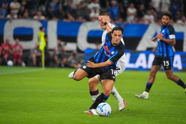 IPA87984813 - Giacomo Raspadori, during the Italian Serie A soccer match between Atalanta BC and Bologna FC 1909 at New Balance Arena in Bergamo on August 31, 2026. During the Atalanta BC vs. Bologna FC Italian Serie A soccer match in Bergamo, Italy, on August 31, 2026  Copyright: xAlessioxMorgese IPAxSportx xx 87984813