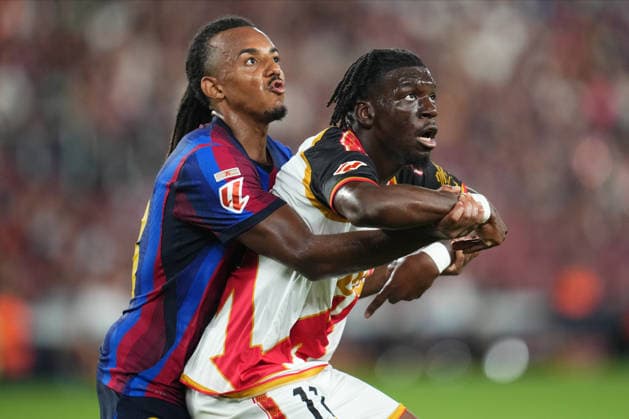 ESP: FC Barcelona, Barca - Rayo Vallecano. La Liga EA Sports. Matchday 3. Jules Kounde of FC Barcelona andJules Kounde of FC Barcelona and Randy Nteka of Rayo Vallecano during the La Liga EA Sports match between FC Barcelona and Rayo Vallecano played at Spotify Camp Nou Stadium on 31 Aug 2026 in Barcelona, Spain. kpng Copyright: xBaguxBlancox xPRESSINPHOTOx PS_2627_BAR_RAY_601