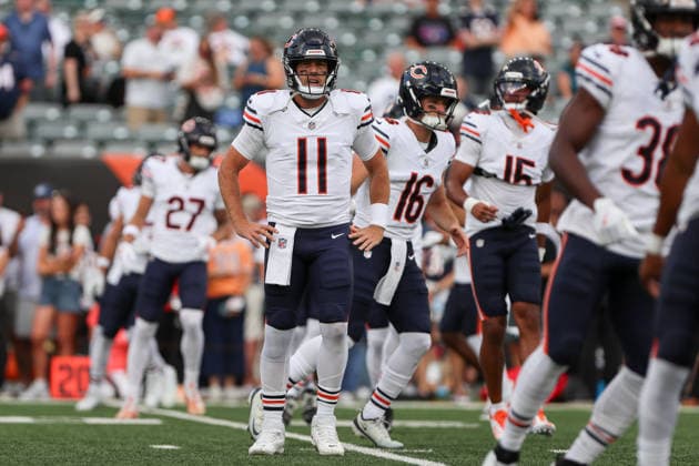CINCINNATI, OH - AUGUST 22: Chicago Bears quarterback Case Keenum (11) before the preseason game between the Chicago Bears and the Cincinnati Bengals at Paycor Stadium on August 22, 2026 in Cincinnati, OH. (Photo by Ian Johnson Icon Sportswire) NFL, American Football Herren, USA AUG 22 Bears at Bengals EDITORIAL USE ONLY Icon260822121
