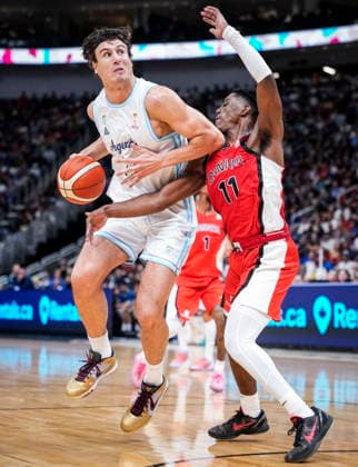 August 31, 2026, Quebec City, Pq, Canada: Argentina s Francisco Caffaro (1) drives the basket against Canada s Marcus Carr (11) during their FIBA world cup qualification action in Quebec City, Monday, Aug.Ã‚ 31, 2026. Marcus Carr (11) Francisco Caffaro (1)  - ZUMAc35_ 20260831_zaf_c35_087 Copyright: xMathieuxBelangerx