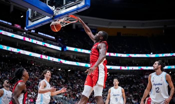 August 31, 2026, Quebec City, Pq, Canada: Canada s Mfiondu Kabengele (5) dunks against Argentina during their FIBA world cup qualification action in Quebec City, Monday, Aug.Ã‚ 31, 2026. Leandro Bolmaro (12) Nicolas Brussino (9)Francisco Caffaro (1) Mfiondu Kabengele (5)  - ZUMAc35_ 20260831_zaf_c35_094 Copyright: xMathieuxBelangerx