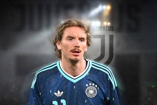 ATTENTION: PHOTO MONTAGE Nick WOLTEMADE joins Juventus Turin ARCHIVE PHOTO Single frame, cropped single image, half-length portrait, half-figure
