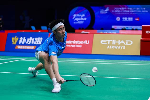 (260901) -- SHENZHEN, Sept. 1, 2026 -- Loh Kean Yew hits a return during the men s singles round of 32 match between Shi Yuqi of China and Loh Kean Yew of Singapore at China Masters 2026 badminton tournament in Shenzhen, south China s Guangdong Province, Sept. 1, 2026. (Photo by Xinhua) (SP)CHINA-SHENZHEN-BADMINTON-CHINA MASTERS-MEN S SINGLES (CN) PengxZhigang 