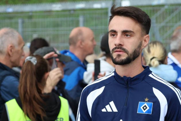 01.09.2026, xrekx, Fussball 1.Bundesliga, Hamburger SV - Training v.l. Fabio Vieira (Hamburger SV) Hamburg *** September 1, 2026, xrekx, Soccer, Bundesliga 1, Hamburger SV Training: Fabio Vieira, Hamburger SV, Hamburg