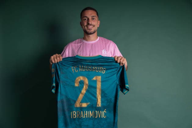 Football, Bundesliga 1, FC Augsburg, Arijon Ibrahimovic: Introduction