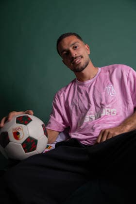 01.09.2026, GER, Fussball, Herren, FC Augsburg, Bundesliga, Unterschrift, FCA, Arijon Ibrahimovic, FCA-Neuzugang Arijon Ibrahimovic Augsburg *** September 1, 2026, GER, Soccer, Men s, FC Augsburg, Bundesliga, Signing, FCA, Arijon Ibrahimovic, FCA New Signing Arijon Ibrahimovic Augsburg