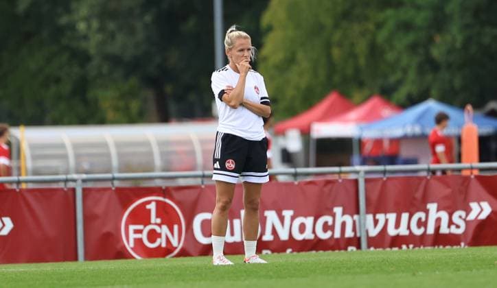 01.09.2026 - Fussball - 2. Fussball - Bundesliga - Saison 2026 2027 - 1. FC Nürnberg Nuernberg FCN ( Club ) - Training - Sportfoto Zink DoGe - xdoxgex - Julia Simic (Co-Trainerin 1.FC Nürnberg U23) *** September 1, 2026 Soccer 2 Bundesliga 2026–2027 Season 1 FC Nuremberg FCN Club Training Sports Photo Zink DoGe xdoxgex Julia Simic Assistant Coach 1 FC Nuremberg U23