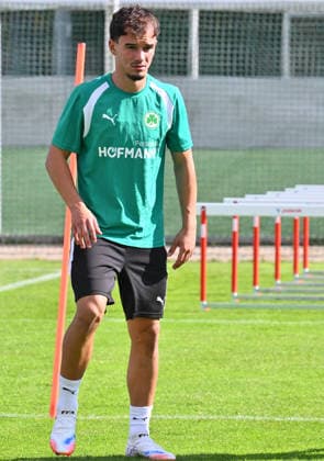 01.09.2026 - Fussball - 2. Bundesliga - Saison 2026 2027 - SpVgg Greuther Fürth Fuerth ( Kleeblatt ) - Training - - xwoxzix - Olgherto Balliu (45, SpVgg Greuther Fürth ) *** September 1, 2026 Soccer 2. Bundesliga 2026–2027 Season SpVgg Greuther Fürth Fürth Kleeblatt Training xwoxzix Olgherto Balliu 45, SpVgg Greuther Fürth