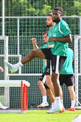 01.09.2026 - Fussball - 2. Bundesliga - Saison 2026 2027 - SpVgg Greuther Fürth Fuerth ( Kleeblatt ) - Training - - xwoxzix - Jordan Siebatcheu (9, SpVgg Greuther Fürth ) *** September 1, 2026 Soccer 2. Bundesliga 2026–2027 Season SpVgg Greuther Fürth Fürth Kleeblatt Training xwoxzix Jordan Siebatcheu 9, SpVgg Greuther Fürth