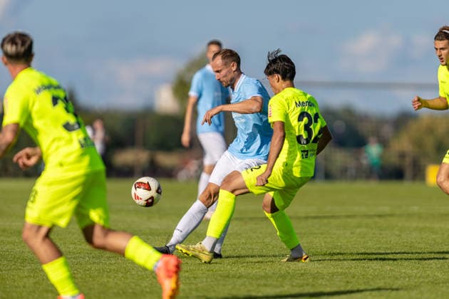 Tackle: Jonas Kurz (TSGV Waldstetten), 06 Leandro Mendes Rangel (SV Kickers Stuttgart), 32, GER, TSGV Waldstetten vs. SV Kickers Stuttgart, Soccer, League Cup, DB Regio wfv Cup, Men’s, Round of 16, 2026–2027 season, September 1, 2026, DFL and DFB regulations prohibit any use of photographs as image sequences and or quasi-video, GER, TSGV Waldstetten vs. SV Kickers Stuttgart, Soccer, Association Cup, DB Regio wfv Cup, Men’s, Round of 16, 2026–2027 Season, September 1, 2026, Waldstetten Copyright: xEibner-Pressefoto JanixPlessx EP_JPL