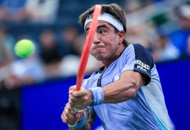 US Open tennis tournament - Day 3 Francisco Comesana of Argentina in action against Flavio Cobolli of Italy during the men s singles first round of the US Open Tennis Championships at the USTA Billie Jean King National Tennis Center in Flushing Meadows, New York, USA, 01 September 2026. The 2026 US Open tournament runs from 23 August through 13 September. FLUSHING MEADOWS NEW YORK United States  Copyright: xCRISTOBALxHERRERA-ULASHKEVICHx