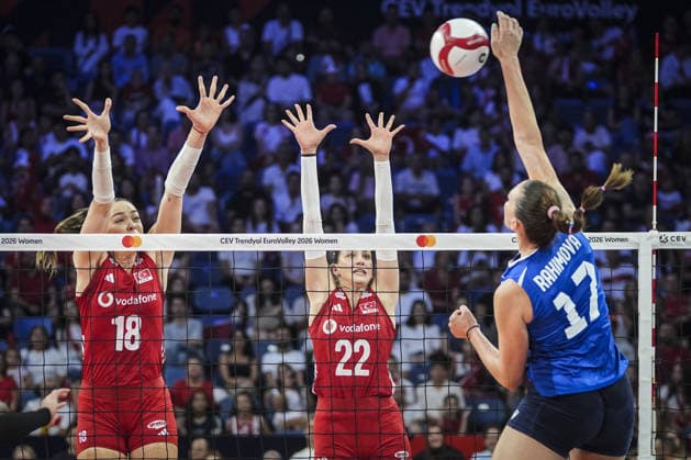 Turkiye v Azerbaijan - CEV EuroVolley 2026 ISTANBUL, TURKIYE - SEPTEMBER 01 : Ilkin Aydin (22) of Turkiye competes during the 2026 Women s European Volleyball Championship match between Turkiye and Azerbaijan at Sinan Erdem Hall in Istanbul, Turkiye on September 01, 2026. Agit Erdi Ulukaya Anadolu Istanbul Turkey. Editorial use only. Please get in touch for any other usage.  Copyright: x2026xAnadoluxAgitxErdixUlukayax