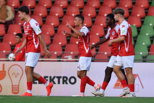 Soccer Regionalliga West, Matchday 6: Rot Weiß Oberhausen vs. SV Westfalia Rhynern on September 1, 2026, at the Niederrhein Stadium in Oberhausen. Celebration of the 1–0 goal scored by Kerem Yalcin for Oberhausen. xRx