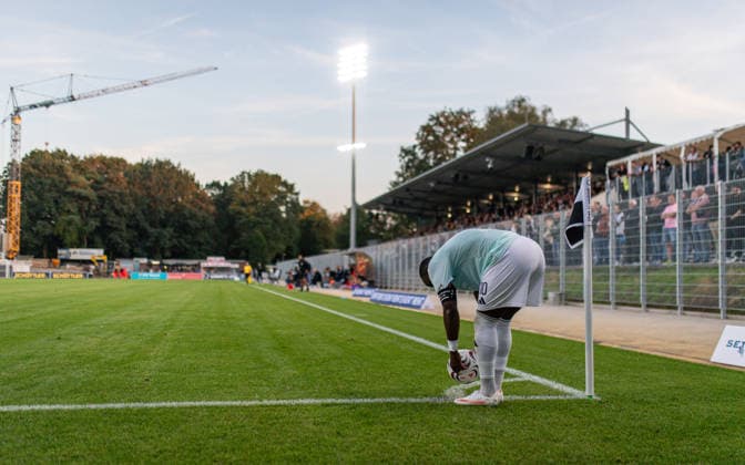 Soccer, 2026–2027 Season, Regionalliga West, September 1, 2026, Matchday 6, Men s, 1 FC Bocholt (mint) vs. Bonner SC (blue and red), Arnold Budimbu, 1 FC Bocholt, Bocholt Stadion am Huenting, Germany 260901_fb_1fc-bocholt_bonner-sc_58377