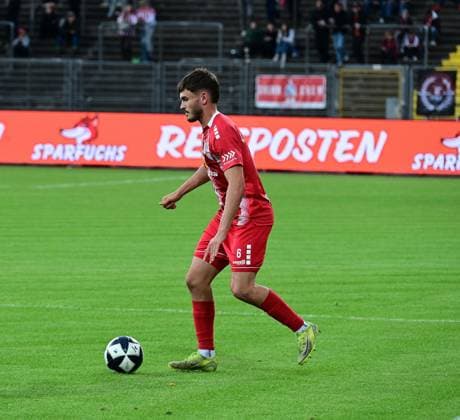September 1, 2026 xkhx Kassel, Auestadion, Regionalliga Southwest, 2026–2027 Season, KSV Hessen Kassel vs. SV Eintracht Trier, Aaron Liesche Prieto 6, Hessen Kassel, Free Kick