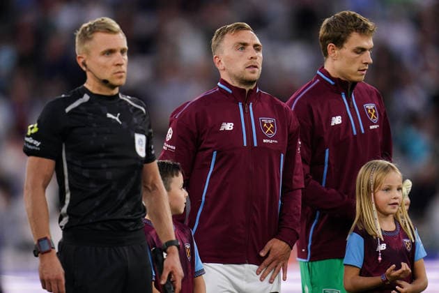 Sky Bet Championship: West Ham United v Wolverhampton Wanderers Jarrod Bowen of West Ham United ahead of kick off during the Sky Bet Championship match West Ham United vs Wolverhampton Wanderers at London Stadium, London, United Kingdom on 01 September 2026 (Photo by Harvey Murphy News Images) Copyright: xHarveyxMurphy NewsxImagesx
