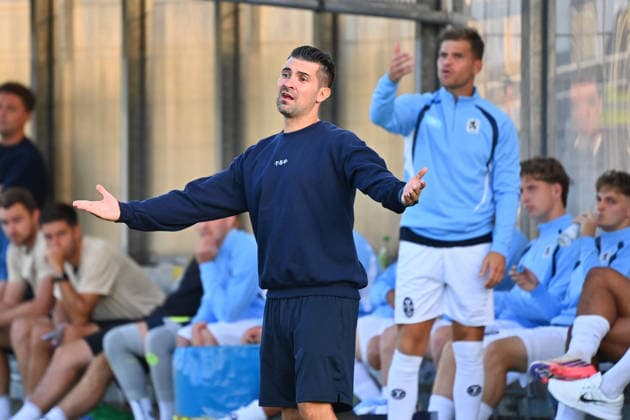 Coach Alper KAYABUNAR of 1860, looking perplexed, gesturing, single frame, cropped close-up, half-length shot, Bavarian State Soccer Cup, Toto Cup: TSV 1860 Munich vs. TSV Buchbach on September 1, 2026, at Grünwalder Stadium