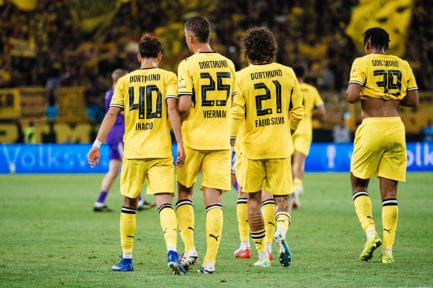 DFB-Pokal: HEBC - Borussia Dortmund, 01.09.2026 Samuele Inacio (Borussia Dortmund, 40) schießt zum 0:3, JUBEL, TOR; Fußball, DFB-Pokal, 1. Runde: HEBC vs. Borussia Dortmund am 01.09.2026 im Volksparkstadion, Hamburg DFB REGULATIONS PROHIBIT ANY USE OF PHOTOGRAPHS AS IMAGE SEQUENCES AND OR QUASI-VIDEO. *** DFB Cup: HEBC vs. Borussia Dortmund, September 1, 2026—Samuele Inacio of Borussia Dortmund scores in the 40th minute to make it 0–3, CELEBRATION, GOAL Soccer, DFB Cup, 1st Round HEBC vs. Borussia Dortmund on September 1, 2026, at the Volksparkstadion, Hamburg DFB REGULATIONS PROHIBIT ANY USE OF PHOTOGRAPHS AS IMAGE SEQUENCES AND OR QUASI-VIDEO Copyright: xBEAUTIFULxSPORTS Tonhäuserx