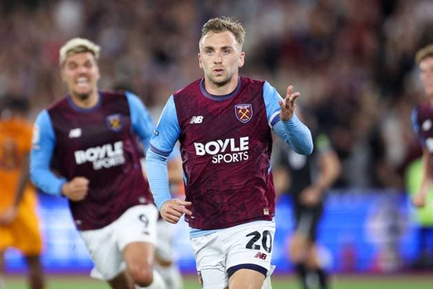 Jarrod Bowen of West Ham United celebrates scoring his team s second goal West Ham United v Wolverhampton Wanderers, EFL Championship, Football, London Stadium, London, UK, 01 09 2026, England - 01 Sep 2026London London Stadium England United Kingdom EDITORIAL USE ONLY No use with unauthorised audio, video, data, fixture lists, club league logos or live services. Online in-match use limited to 120 images, no video emulation. No use in betting, games or single club league player publications.  Copyright: xHanc WiredxPhotos Shutterstockx 17129749v
