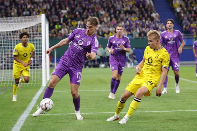 2026.09.01 xfsx DFB-Pokal Erste Runde, Saison 2026 2027 HEBC Hamburg - Borussia Dortmund v.l. Robert Schick (HEBC Hamburg, 17), Daniel Svensson (Borussia Dortmund, 24) in aktion, in action (DFL DFB regulations prohibit any use of photographs as image sequences and or quasi-video. *** September 1, 2026 xfsx DFB Cup First Round, 2026–2027 Season HEBC Hamburg vs. Borussia Dortmund, Robert Schick (HEBC Hamburg), 17, Daniel Svensson, Borussia Dortmund, 24, in action DFL and DFB regulations prohibit any use of photographs as image sequences and or quasi-video Copyright: HMBxMedia FernandoxSoares