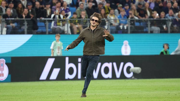 01.09.2026, xrekx, Fussball DFB Pokal 1.Runde, Hamburg-Eimsbütteler Ballsport-Club - Borussia Dortmund v.l. Flitzer Hamburg *** September 1, 2026, xrekx, Soccer, DFB Cup First Round, Hamburg Eimsbütteler Ballsport Club vs. Borussia Dortmund vs. l Flitzer Hamburg