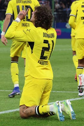 01.09.2026, xrekx, Fussball DFB Pokal 1.Runde, Hamburg-Eimsbütteler Ballsport-Club - Borussia Dortmund v.l. Torjubel nach dem Tor zum celebrating the goal celebrate 0:5 durch Fabio Silva (Borussia Dortmund) Hamburg *** September 1, 2026, xrekx, Soccer, DFB Cup First Round, Hamburg Eimsbütteler Ballsport Club vs. Borussia Dortmund – Goal celebration after Fabio Silva s goal for Borussia Dortmund (0–5) in Hamburg
