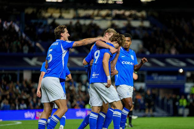 BIRMINGHAM, ENGLAND - September 1: August Priske of Birmingham City celebrates scoring the equalising goal during the Sky Bet Championship football match between Birmingham City and Southampton at St Andrews @ Knighthead Park on August 25, 2026 in Birmingham, England Copyright: xNataliexMincher SPPx Sportspressphoto_SPR222014