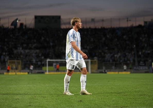 Soccer, Men s, Toto Cup, Quarterfinals, 2026–2027 Season, TSV 1860 Munich vs. TSV Buchbach, Grünwalder Stadium, Fabio Wagner, TSV 1860 Munich crosses the field