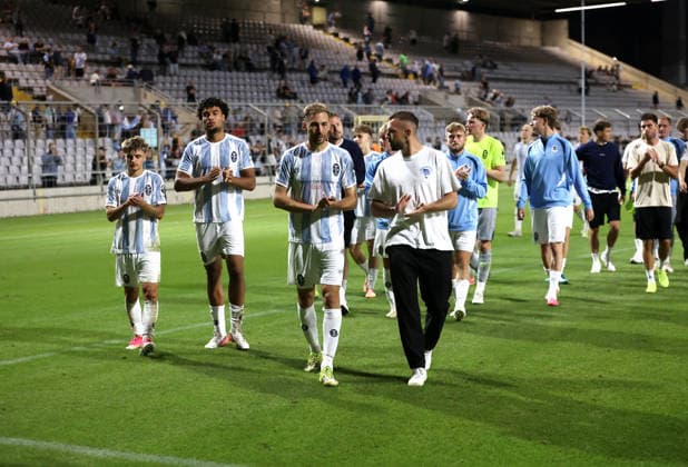 Soccer, Men s, Toto Cup, Quarterfinals, 2026–2027 Season, TSV 1860 Munich vs. TSV Buchbach at Grünwalder Stadium. The players of the TSV 1860 Munich team taking a lap of honor on the field after the game.