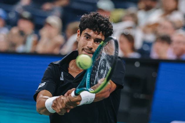 US Open tennis tournament - Day 3 Adolfo Daniel Vallejo of Panama in action against Gael Monfils of France during their Men™s Singles first round match at the US Open Tennis Championships at the USTA Billie Jean King National Tennis Center in Flushing Meadows, New York, USA, 01 September 2026. FLUSHING MEADOWS NEW YORK United States  Copyright: xOlgaxFedorovax