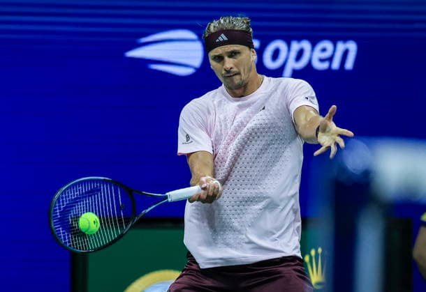 US Open tennis tournament - Day 3 Alexander Zverev of Germany in action against Lorenzo Sonego of Italy during the men s singles first round of the US Open Tennis Championships at the USTA Billie Jean King National Tennis Center in Flushing Meadows, New York, USA, 01 September 2026. The 2026 US Open tournament runs from 23 August to 13 September. FLUSHING MEADOWS NEW YORK United States  Copyright: xCRISTOBALxHERRERA-ULASHKEVICHx