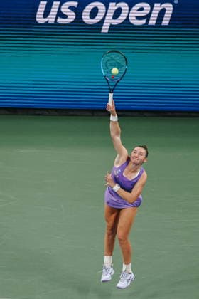 US Open tennis tournament - Day 3 Mary Stoiana of the USA in action against Alexandra Eala of the Philippines during their women s singles first-round match at the US Open Tennis Championships at the USTA Billie Jean King National Tennis Center in Flushing Meadows, New York, USA, 01 September 2026. The 2026 US Open tournament runs from 23 August to 13 September. FLUSHING MEADOWS NEW YORK United States  Copyright: xOlgaxFedorovax
