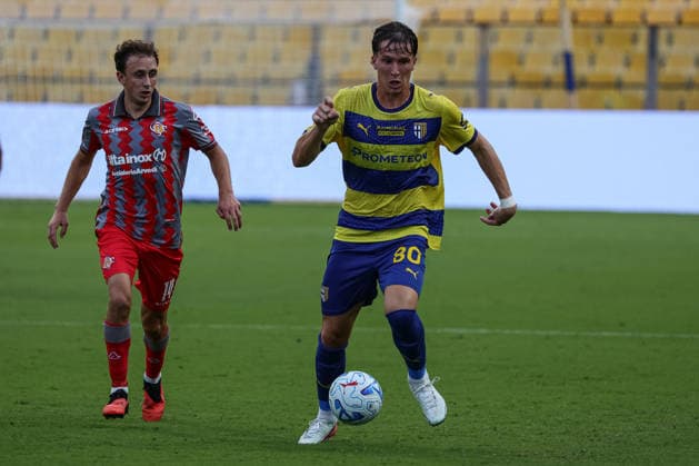 IPA88019472 - Parma s Giovanni Fabbian in action during the Parma Calcio vs. US Cremonese Coppa Italia match in Parma, Italy, on September 1, 2026  Copyright: xLorenzoxCattani IPAxSportx xx 88019472