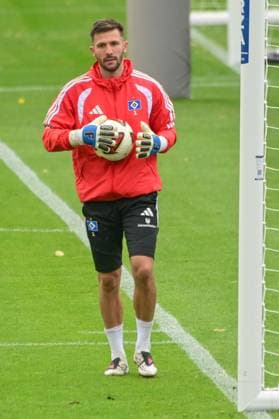 Heuer Fernandes Daniel ( HSV ) Deutschland , Hamburg , Volksparkstadion Trainingsgelände , Fussball , 1. Bundesliga , Training des Hamburger SV *** Daniel Heuer-Fernandes, HSV, Germany, Hamburg, Volksparkstadion Training Facility, Soccer, Bundesliga 1, Hamburger SV Training