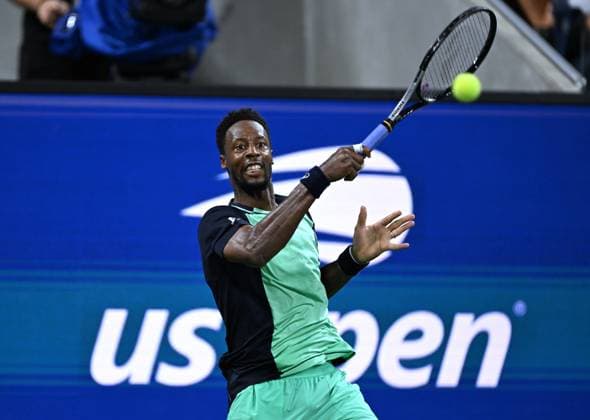 (260902) -- NEW YORK, Sept. 2, 2026 -- Gael Monfils of France hits a return during the men s singles first round match against Adolfo Daniel Vallejo of Paraguay at the 2026 US Open tennis championships in New York, the United States, Sept. 1, 2026. ) (SP)U.S.-NEW YORK-TENNIS-US OPEN-MEN S SINGLES LixRui 