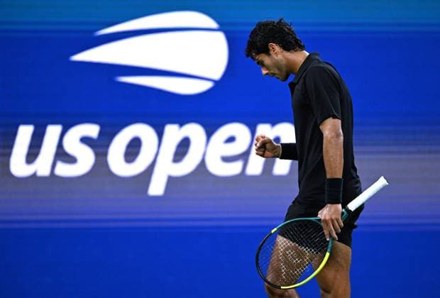 (260902) -- NEW YORK, Sept. 2, 2026 -- Adolfo Daniel Vallejo of Paraguay reacts during the men s singles first round match against Gael Monfils of France at the 2026 US Open tennis championships in New York, the United States, Sept. 1, 2026. ) (SP)U.S.-NEW YORK-TENNIS-US OPEN-MEN S SINGLES LixRui 