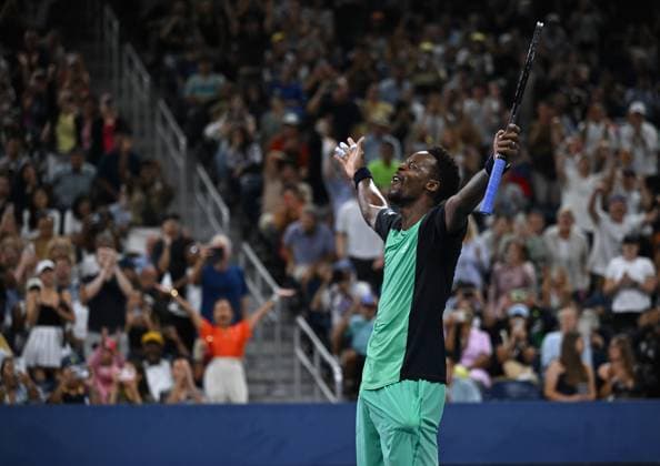 (260902) -- NEW YORK, Sept. 2, 2026 -- Gael Monfils of France celebrates victory after the men s singles first round match against Adolfo Daniel Vallejo of Paraguay at the 2026 US Open tennis championships in New York, the United States, Sept. 1, 2026. ) (SP)U.S.-NEW YORK-TENNIS-US OPEN-MEN S SINGLES LixRui 