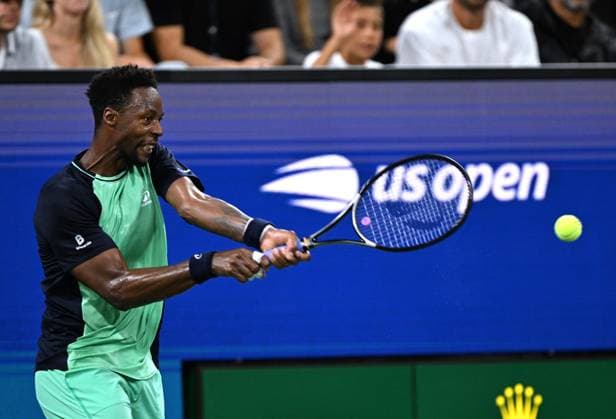 (260902) -- NEW YORK, Sept. 2, 2026 -- Gael Monfils of France hits a return during the men s singles first round match against Adolfo Daniel Vallejo of Paraguay at the 2026 US Open tennis championships in New York, the United States, Sept. 1, 2026. ) (SP)U.S.-NEW YORK-TENNIS-US OPEN-MEN S SINGLES LixRui 