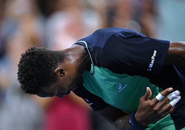 (260902) -- NEW YORK, Sept. 2, 2026 -- Gael Monfils of France makes a bow towards spectators during the men s singles first round match against Adolfo Daniel Vallejo of Paraguay at the 2026 US Open tennis championships in New York, the United States, Sept. 1, 2026. ) (SP)U.S.-NEW YORK-TENNIS-US OPEN-MEN S SINGLES LixRui 