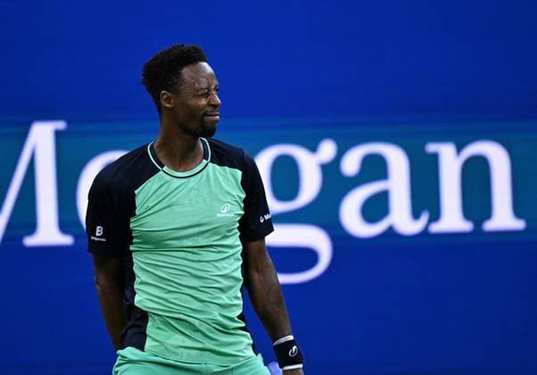(260902) -- NEW YORK, Sept. 2, 2026 -- Gael Monfils of France reacts during the men s singles first round match against Adolfo Daniel Vallejo of Paraguay at the 2026 US Open tennis championships in New York, the United States, Sept. 1, 2026. ) (SP)U.S.-NEW YORK-TENNIS-US OPEN-MEN S SINGLES LixRui 