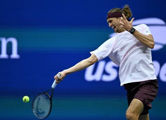 (260902) -- NEW, Sept. 2, 2026 -- Alexander Zverev of Germany hits a return during the men s singles first round match between Alexander Zverev of Germany and Lorenzo Sonego of Italy at the 2026 US Open tennis championships in New York, the United States, Sept. 2, 2026. ) (SP)U.S.-NEW YORK-TENNIS-US OPEN-MEN S SINGLES LixRui 