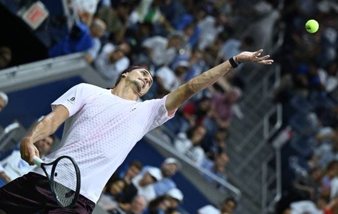 (260902) -- NEW, Sept. 2, 2026 -- Alexander Zverev of Germany serves during the men s singles first round match between Alexander Zverev of Germany and Lorenzo Sonego of Italy at the 2026 US Open tennis championships in New York, the United States, Sept. 2, 2026. ) (SP)U.S.-NEW YORK-TENNIS-US OPEN-MEN S SINGLES LixRui 