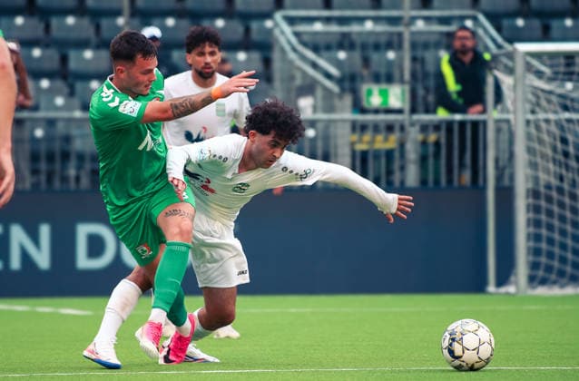 Essen, Germany, Europe SOCCA World Cup 2026, 6-on-6 small-field soccer, group stage match between Syria and Ireland: highlights, tackles, players, and emotions during the game as part of the international SOCCA World Cup in Essen Copyright: xAymanxAlahmedx