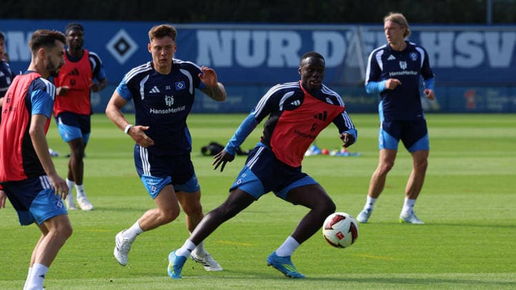 02.09.2026, xrekx, Fussball 1.Bundesliga, Hamburger SV - Training v.l. Nicolai Remberg (Hamburger SV) Hamburg *** September 2, 2026, xrekx, Soccer, Bundesliga 1, Hamburger SV Training: Nicolai Remberg, Hamburger SV, Hamburg