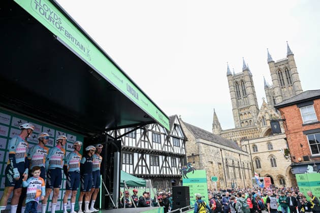 2026 Lloyds Tour of Britain Men Picture by Zac Williams SWpix.com - 02 09 2026 - Cycling - UCI ProSeries - 2026 Lloyds Tour of Britain Men - Stage 1: Lincoln to Lincoln (182.5km) - Lewis Askey, Ryan William Mullen, Alessandro Pinarello, Dion Allan Smith, Thomas Jake Stewart, Ethan Kane Vernon (NSN Cycling Team) Cycling Copyright: x xSWpix.comx(t axPhotographyxHubxLtd)xZacxWilliams SWpix.comx SWP-3030-21765