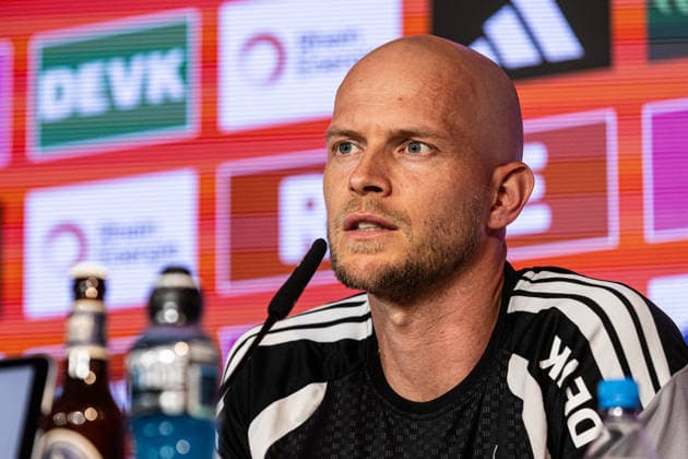Pressekonferenz von 1.FC Köln; 02.09.2026 Rene Wagner (Cheftrainer) während einer Pressekonferenz. Pressekonferenz von 1.FC Köln vor dem Bundesligaspiel gegen VfB stuttgart; 02.09.2026 DFL regulations prohibit any use of photographs as image sequences and or quasi video. *** 1 FC Köln press conference, September 2, 2026: Head Coach Rene Wagner during a press conference. 1 FC Köln press conference ahead of the Bundesliga match against VfB Stuttgart, September 2, 2026. DFL regulations prohibit any use of photographs as image sequences and or quasi-video Copyright: xBEAUTIFULxSPORTS Buriakovx