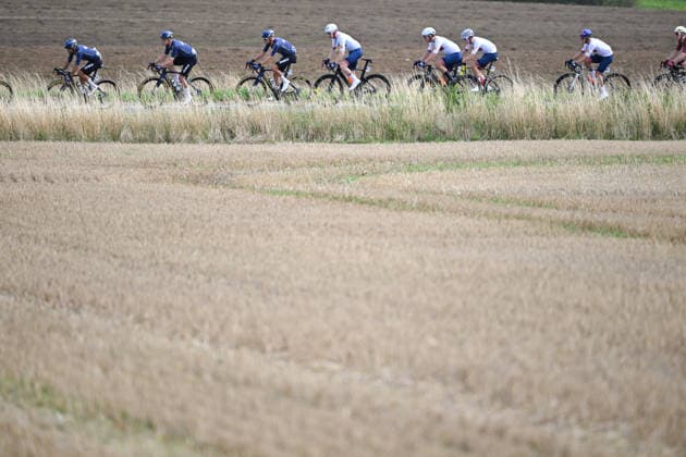 2026 Lloyds Tour of Britain Men Picture by Zac Williams SWpix.com - 02 09 2026 - Cycling - UCI ProSeries - 2026 Lloyds Tour of Britain Men - Stage 1: Lincoln to Lincoln (182.5km) - The Peloton Cycling Copyright: x xSWpix.comx(t axPhotographyxHubxLtd)xZacxWilliams SWpix.comx SWP-3030-21792